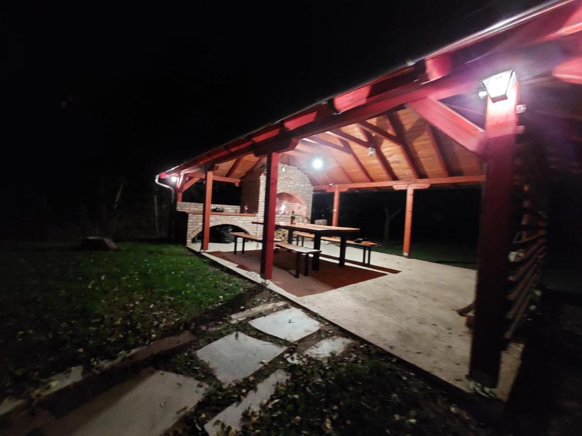 House Kupa Mb Villa Petrinja Екстериор снимка